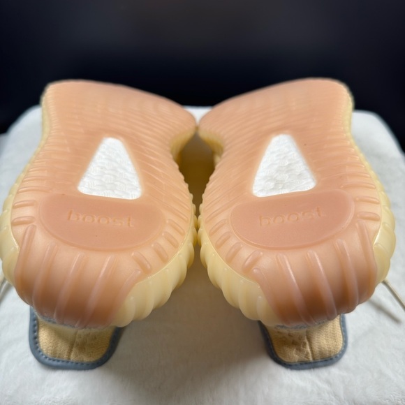 Adidas Yeezy Boost 350 V2 “Linen” – Men’s US 11.5 | Practically New - Picture 5 of 9